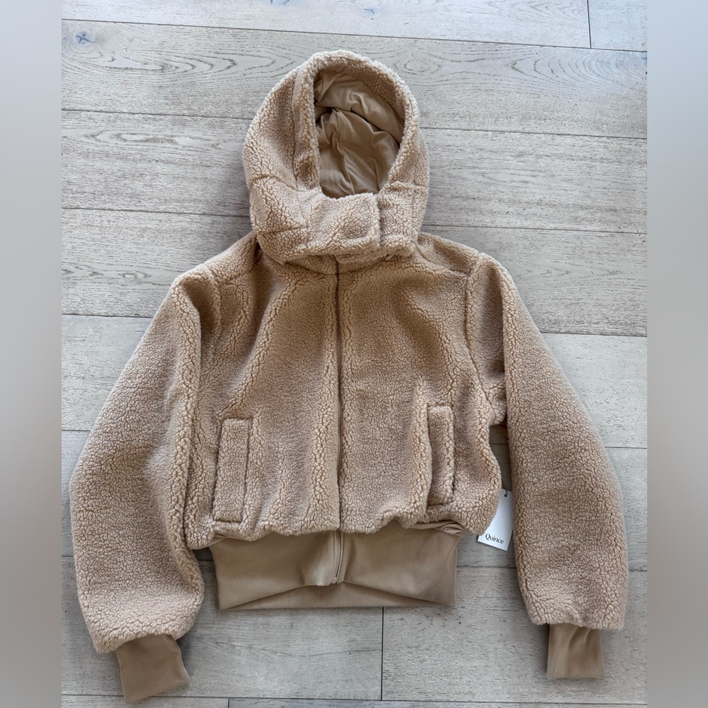 NWT Quince Hooded Sherpa Jacket M - Picture 2 of 9